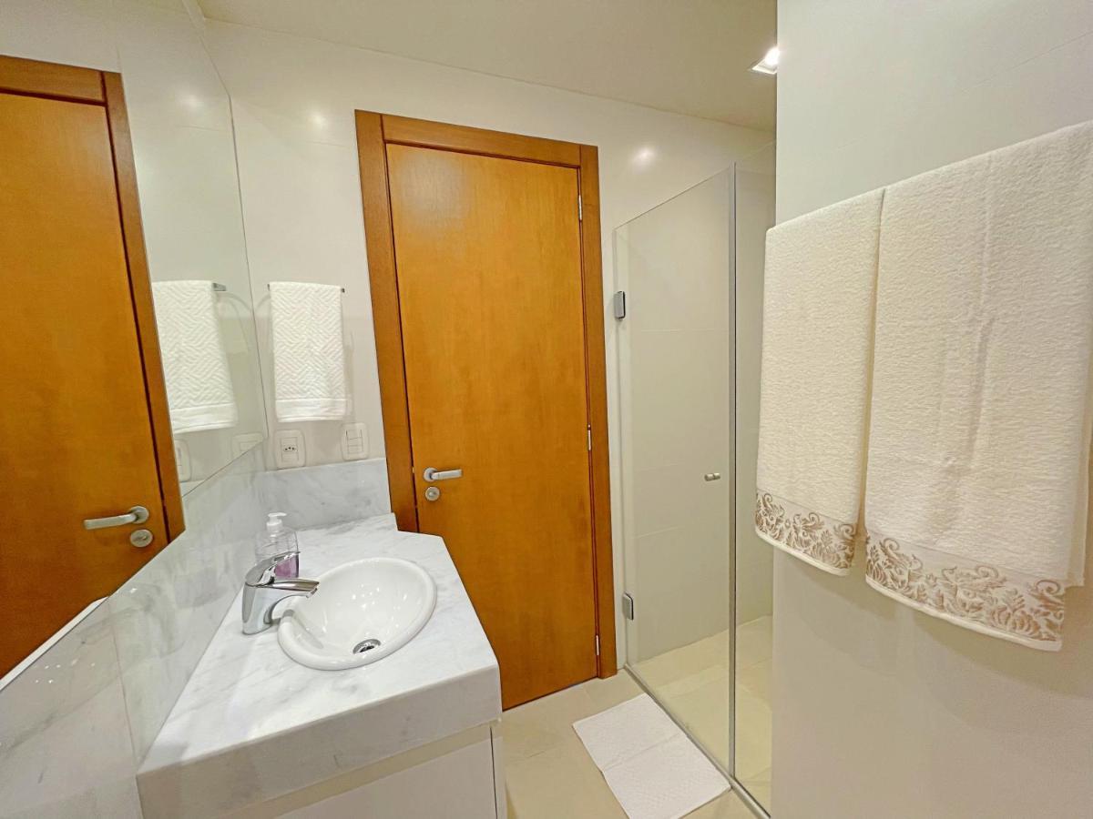 Апартаменты Apartamento Ha 3 Minutos Da Rua Coberta - Грамаду Экстерьер фото